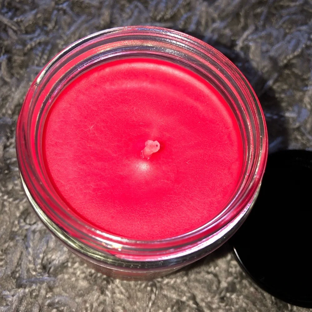 White Barn Holiday Candle, New